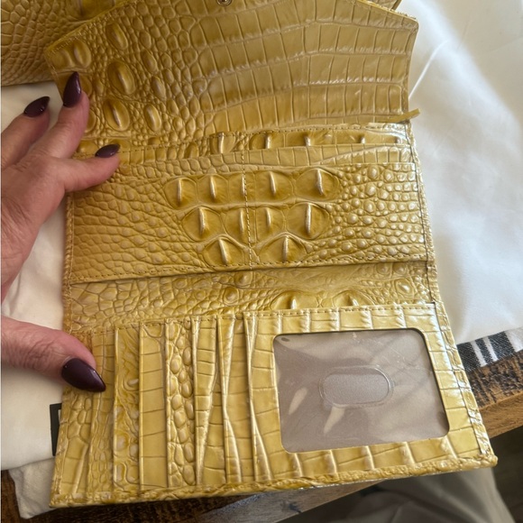 Brahmin Carla bag - Picture 5 of 8